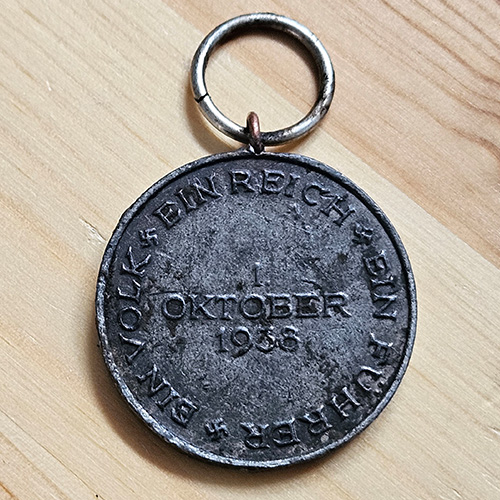 Third Reich Sudetenland Medal – 1 October 1938 - Image 2